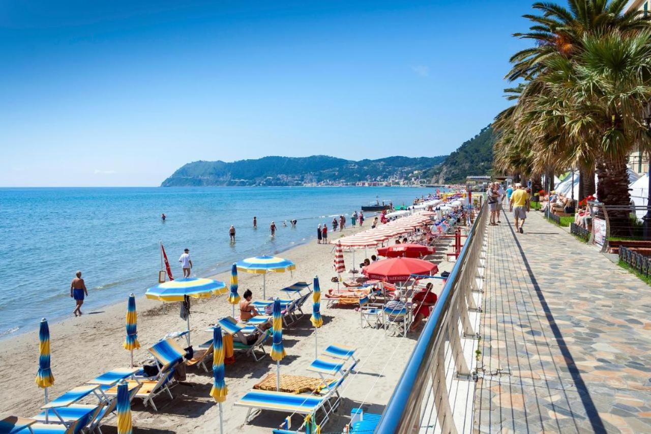 Ferienwohnung Delizioso Trilocale A Due Passi Dal Mare Di Albenga Exterior foto